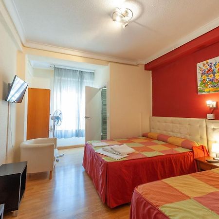 Hostal Manjon บูร์โกส ภายนอก รูปภาพ