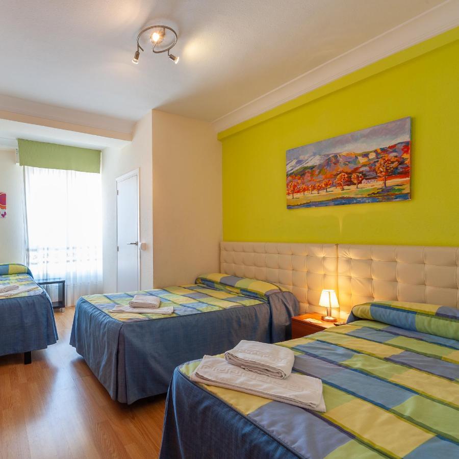Hostal Manjon บูร์โกส ภายนอก รูปภาพ